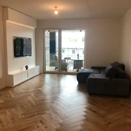 2019 Luxury With A Huge Balcony Lägenhet Tallinn
