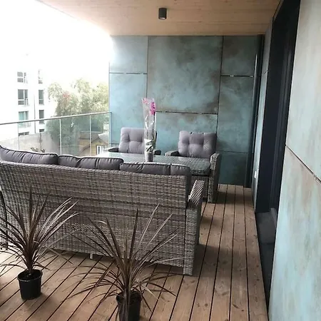 Lägenhet 2019 Luxury With A Huge Balcony *